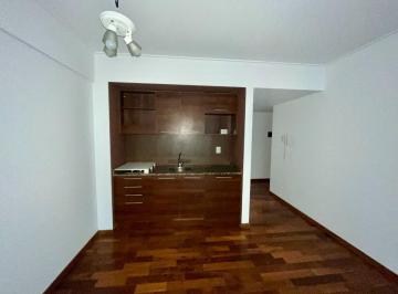 Departamento · 32m² · 1 Ambiente · Monoambiente Céntrico con Balcón, Cochera y Pileta