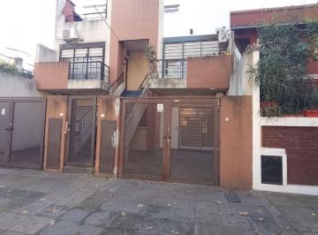 Departamento · 38m² · 2 Ambientes · 1 Cochera · Depto 2 Amb Alquiler V. Sarsfield Jardín Cochera