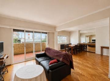 Departamento · 127m² · 5 Ambientes · 1 Cochera · Venta de Departamento 5 Ambientes con Doble Balcon en Caballito