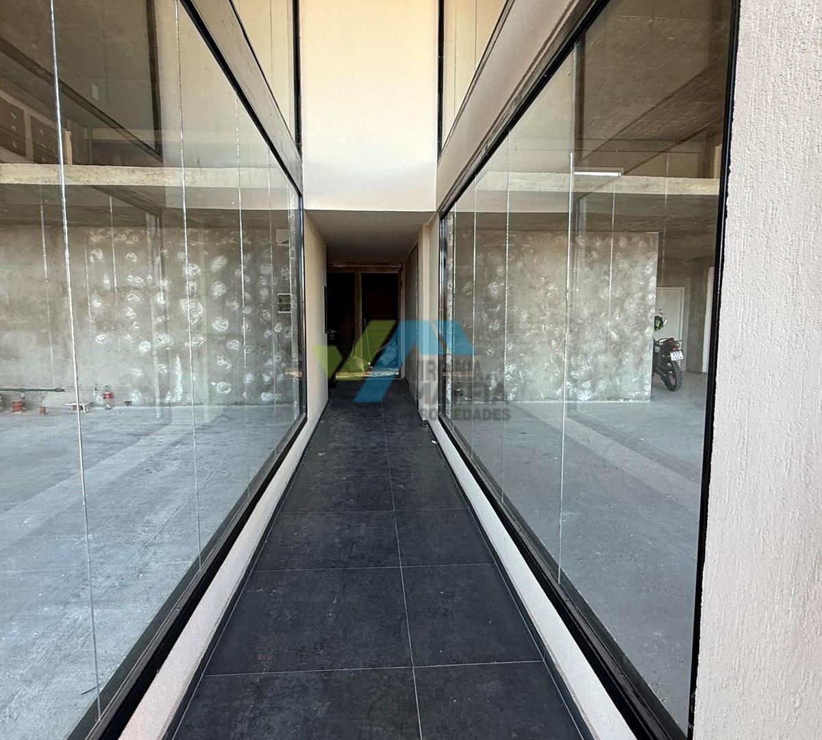 Venta Local en Planta Baja, Cardinal Shopping , zelaya, Pilar,  Zelaya, Pilar