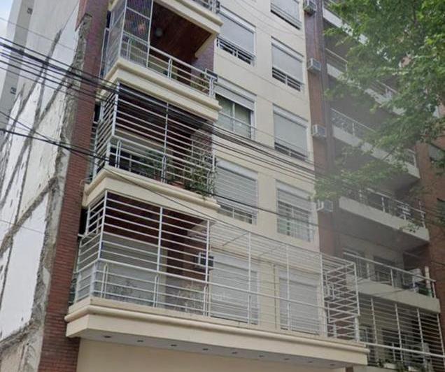 2 Ambientes con Balcón Al Frente y Cocina Independiente en Caballito
