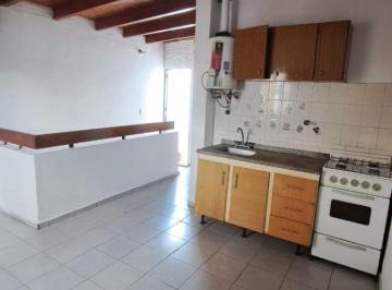 Departamento de 2 ambientes, Córdoba · Departamento un Dormitorio - en Alquiler - Barrio Zumarán - a m. de Bv. Los Granaderos!