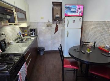 PH · 75m² · 3 Ambientes · PH en Villa Lugano