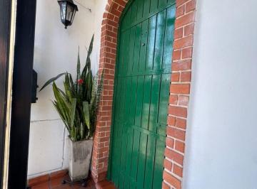 Casa de 3 ambientes, Lanús · Casa 3 Amb con Dependencia Apto Crédito