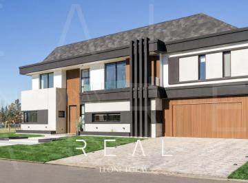 Casa · 340m² · 6 Ambientes · 2 Cocheras · Casa en Venta, 6 Ambientes, Terralagos, Canning 4 Dorm.