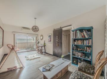 Departamento · 65m² · 3 Ambientes · Departamento en Venta 3 Ambientes con Escritorio y Balcón en Caballito - Apto Crédito