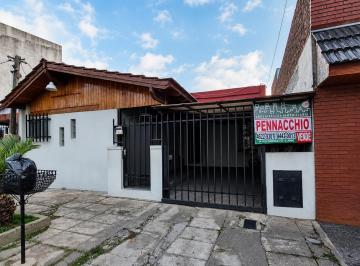 Casa · 185m² · 6 Ambientes · 1 Cochera · Casa en Ciudad Madero