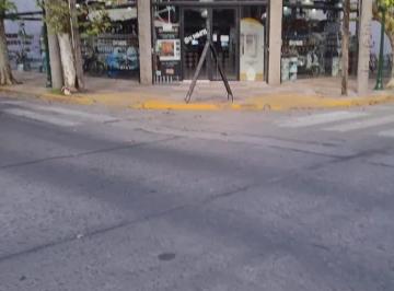 Local comercial · 700m² · Alquiler de Local Comercial de 700 m² en Monte Grande