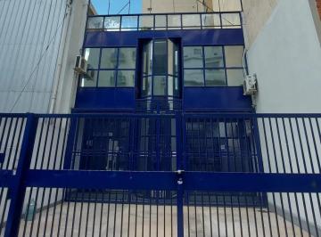 Oficina comercial · 350m² · 2 Cocheras · Alquiler de Oficina/local Todo Destino 420 m² en San Telmo