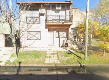 Casa de 5 ambientes, Avellaneda · Hermosa Casa Duplex 4 Dorm.