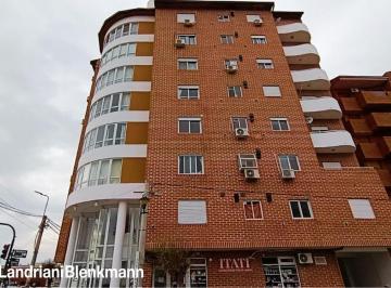 Departamento · 60m² · 3 Ambientes · 1 Cochera · Departamento Dos Dorm. C/cochera.