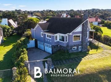 BML-BML-1317_2 · Casa Frente Al Mar en Venta en Pinamar, 5 Ambientes.
