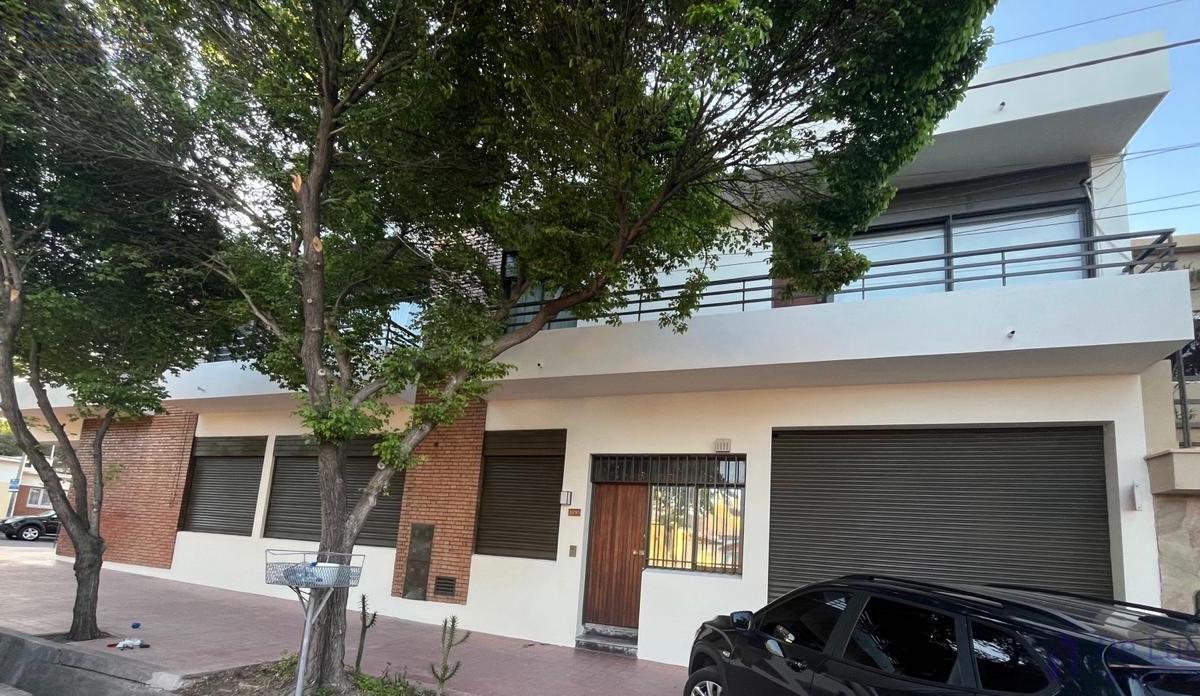 Mansilla al 1705, Godoy Cruz, Mendoza