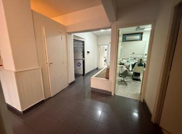 Oficina comercial · 65m² · Alquiler Oficinas Y/o Consultorios - Barrio Centro