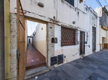 Casa · 89m² · 4 Ambientes · PH en Venta a Reciclar - Barrio Yapeyú