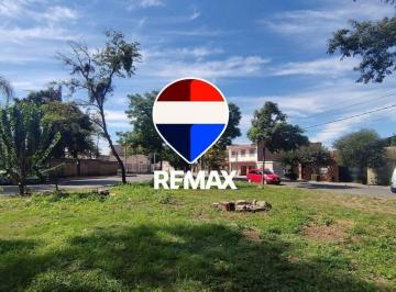 Terreno · 324m² · Terreno en Venta en Esquina Macrocentro Salta