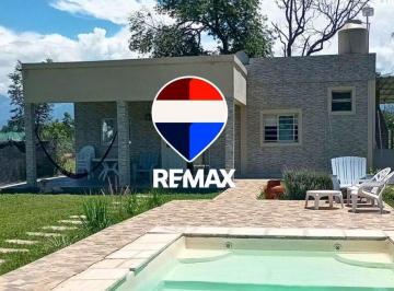 Casa · 176m² · 2 Ambientes · Casa Alquiler La Merced Chica 1 Dormitorio