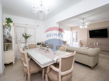 Departamento · 57m² · 4 Ambientes · Venta Depto 2 Dorm. - Cochera - Bajas Expensas