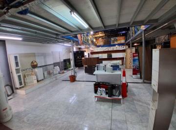 Bodega-Galpón · 1377m² · Alquiler – Coronda - Galpón con Local y Oficinas