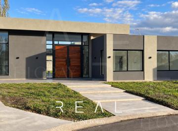 Casa · 150m² · 4 Ambientes · 1 Cochera · Casa en Venta 4 Ambientes Santa Ines Canning a Estrenar