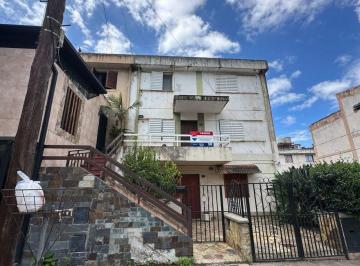 PH · 90m² · 6 Ambientes · Venta PH 3 Dorm. B° Coronel Arias