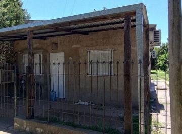 Casa · 58m² · 4 Ambientes · Se Vende Casa 2 Dorm. - Avellaneda