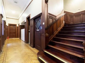 Edificio · 853m² · 26 Ambientes · Venta Edificio con 20 Oficinas y Áreas Comunes en Recoleta.