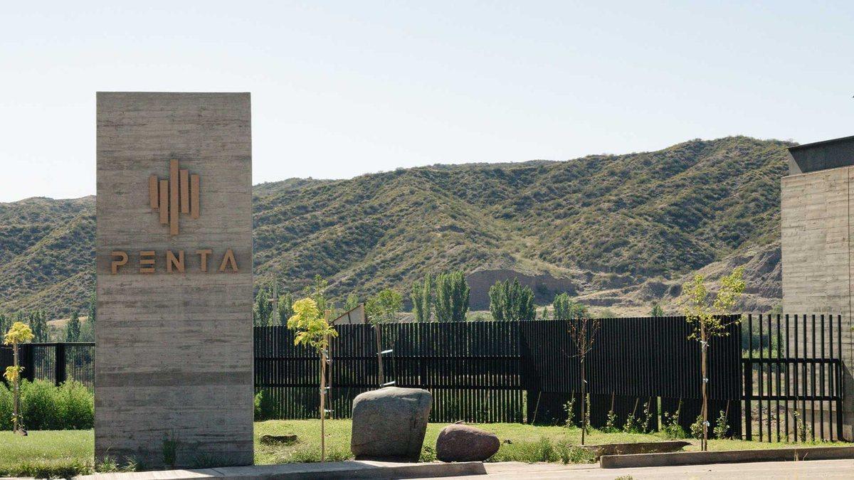 Terrada y Olavarria S/N,  Perdriel, Mendoza
