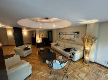 Departamento · 173m² · 5 Ambientes · 1 Cochera · Venta de Semi Piso en Ciudad de Mendoza
