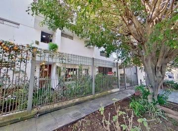Casa · 219m² · 5 Ambientes · 1 Cochera · Casa 5 Ambientes Lote Propio en Martínez