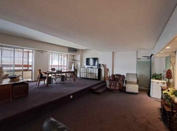 Departamento · 205m² · 5 Ambientes · 1 Cochera · Venta Piso 5 Ambientes en Recoleta Oportunidad