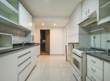 Departamento · 70m² · 3 Ambientes · Venta Dpto Palermo Chico 3 Amb Balcon Depend 90 m²