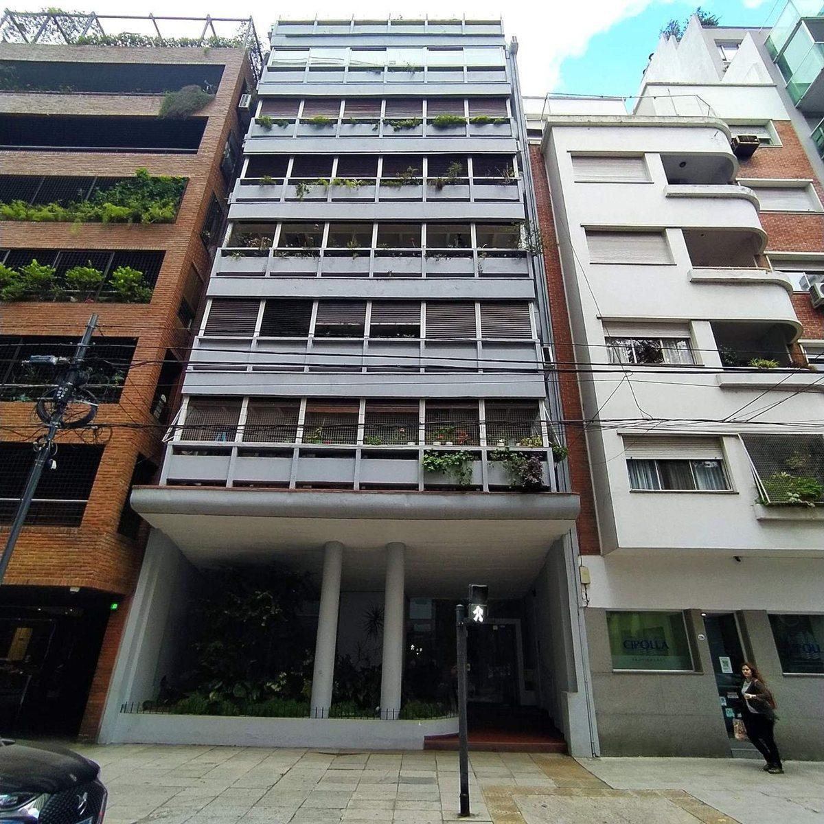 José Hernández 2100