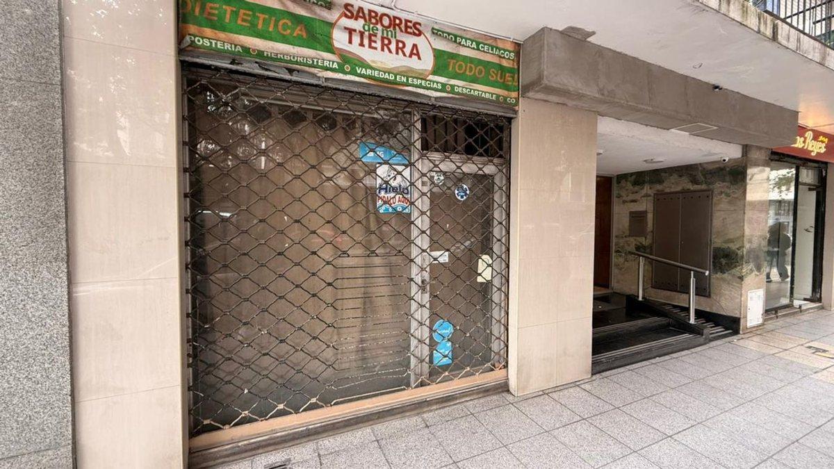 Buenos Aires 2300,  La Perla, Mar del Plata