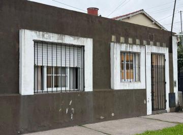 PH · 70m² · 3 Ambientes · 1 Cochera · Vendo PH 3 Ambientes Barrio Don Bosco a Reciclar