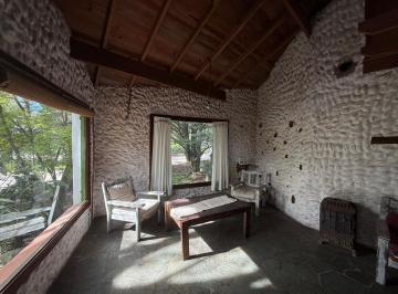 Casa · 164m² · 5 Ambientes · 1 Cochera · Venta Casa 5 Amb, Garaje, Quincho, Parque y Depto.
