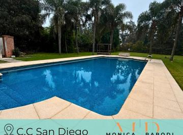 Casa · 304m² · 5 Ambientes · 2 Cocheras · Casa en Venta de 5 Ambientes en Country San Diego, Francisco Álvarez