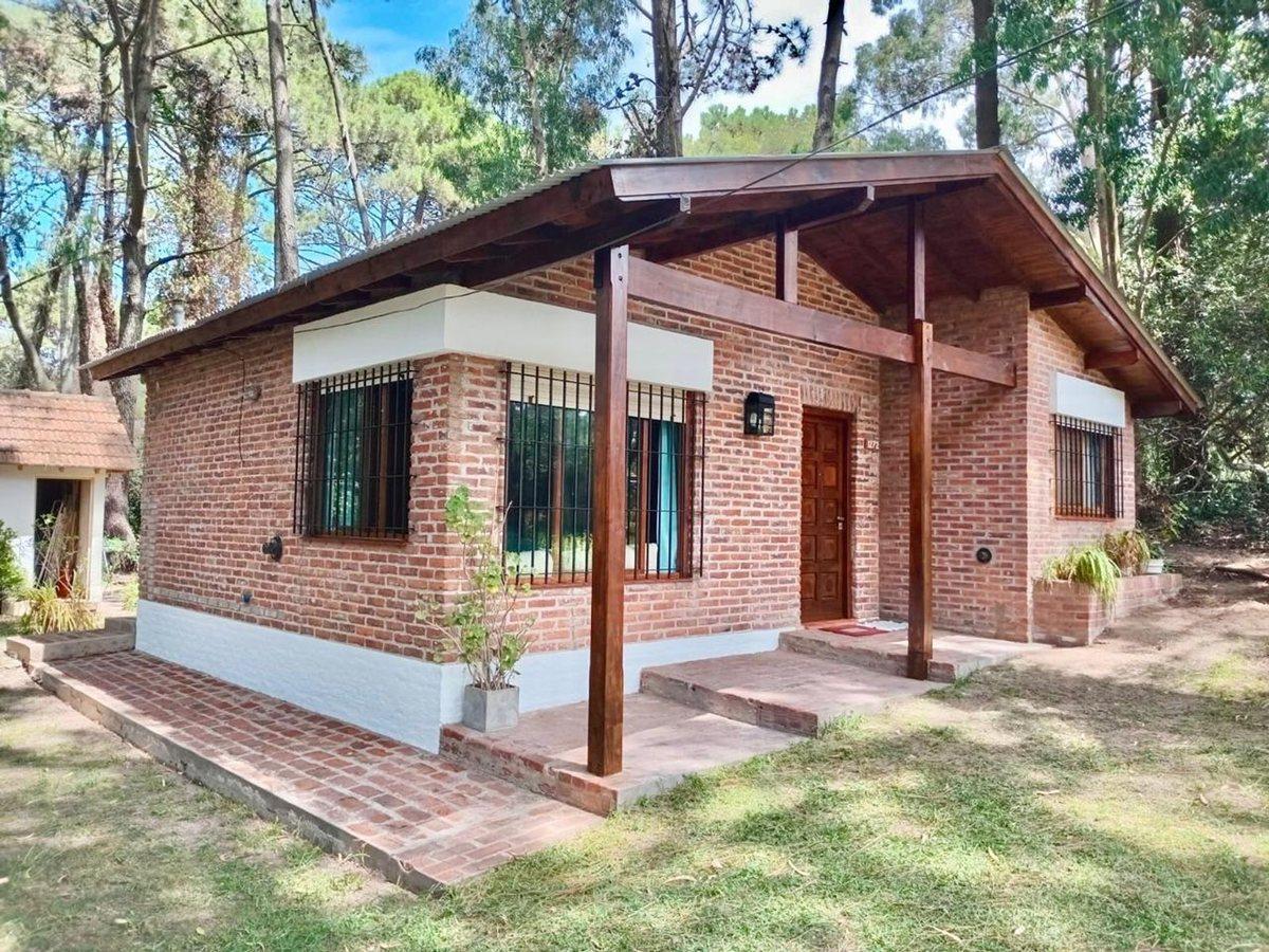 Vicealmirante Onofre Betbeder 1200