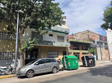 Departamento · 45m² · 2 Ambientes · Boedo 2 Ambientes Pb con Patio Propio - Ventilación Natural - Estado Muy Bueno
