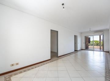 Departamento · 84m² · 4 Ambientes · 1 Cochera · Venta Departamento 4 Amb Parque Chas Cochera y Luz