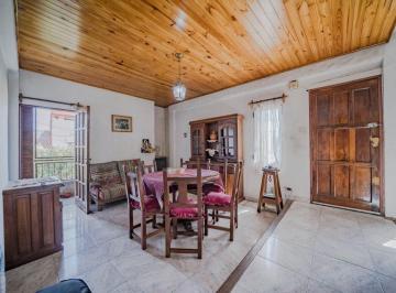 PH · 60m² · 3 Ambientes · PH Primer Piso con Patio con Parrilla y Terraza