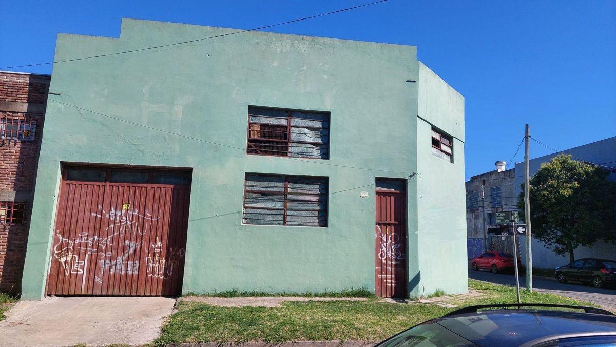 Neuquén 6000,  Munro, Vicente López