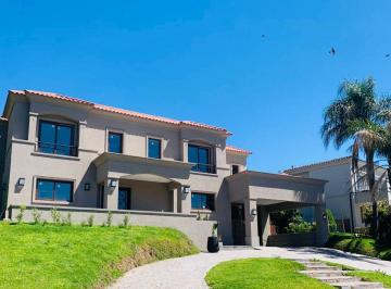 Casa · 266m² · 6 Ambientes · 2 Cocheras · Venta Casa en La Reserva Cardales 6 Amb.