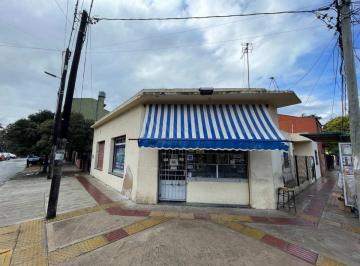 PH · 122m² · 3 Ambientes · Venta PH + Local Zona Comercial Adolfo Sourdeaux