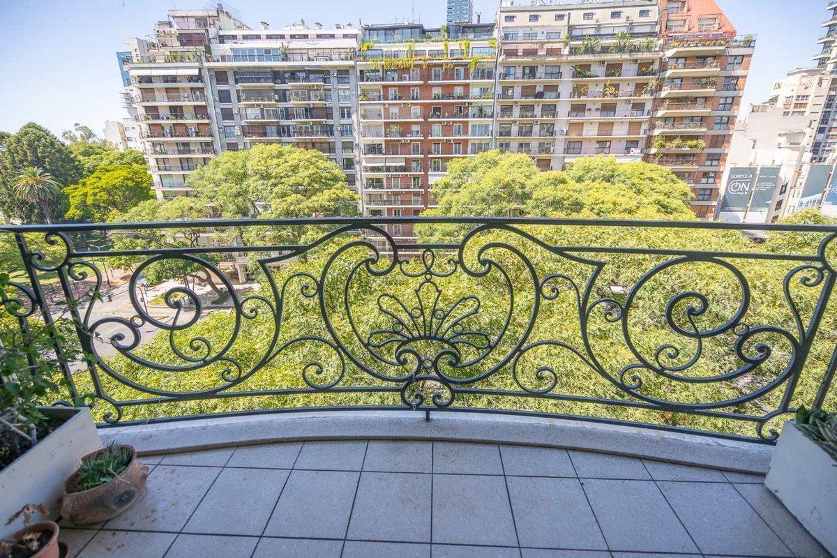 Avenida del Libertador 2600