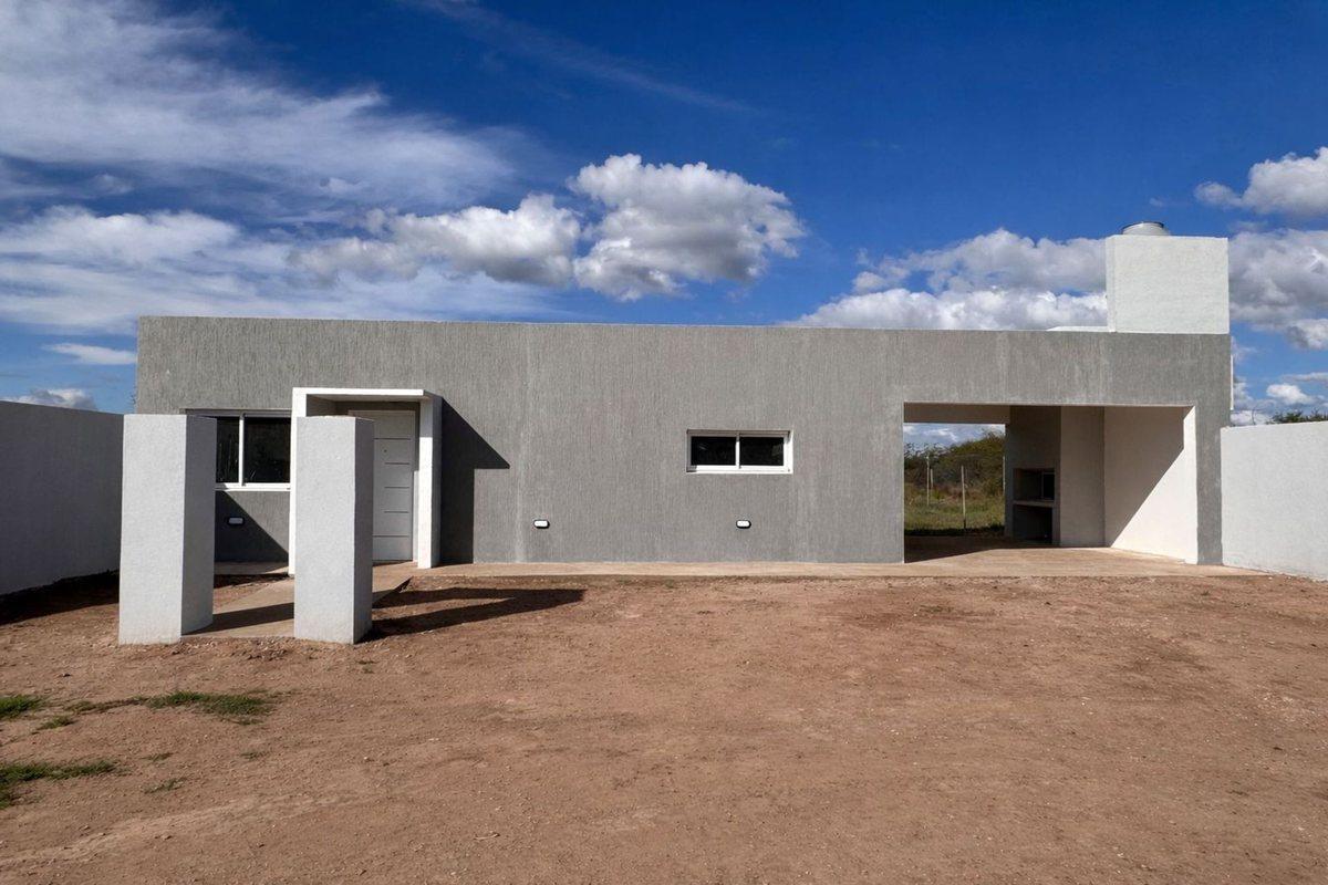 Francisco Mena 0, Santa Rosa, La Pampa