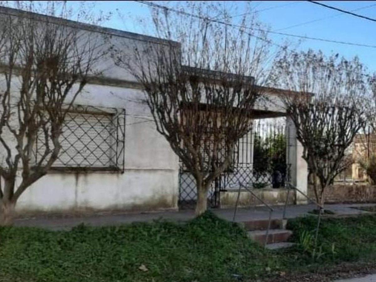 Alfonsina Storni 200