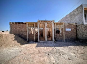 Casa · 83m² · 4 Ambientes · 2 Cocheras · Casa en Pozo Dos Hab. Barrio Andesmar Guaymallen