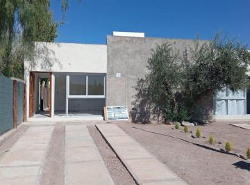 Casa · 74m² · 3 Ambientes · Venta Casa Estrenar 2 Dorm. Maipu B° Privado