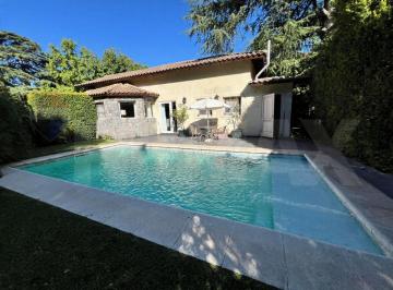 Casa · 183m² · 3 Ambientes · 1 Cochera · Casa con Pileta 3 Amb + Ampliación, El Barranco Cc